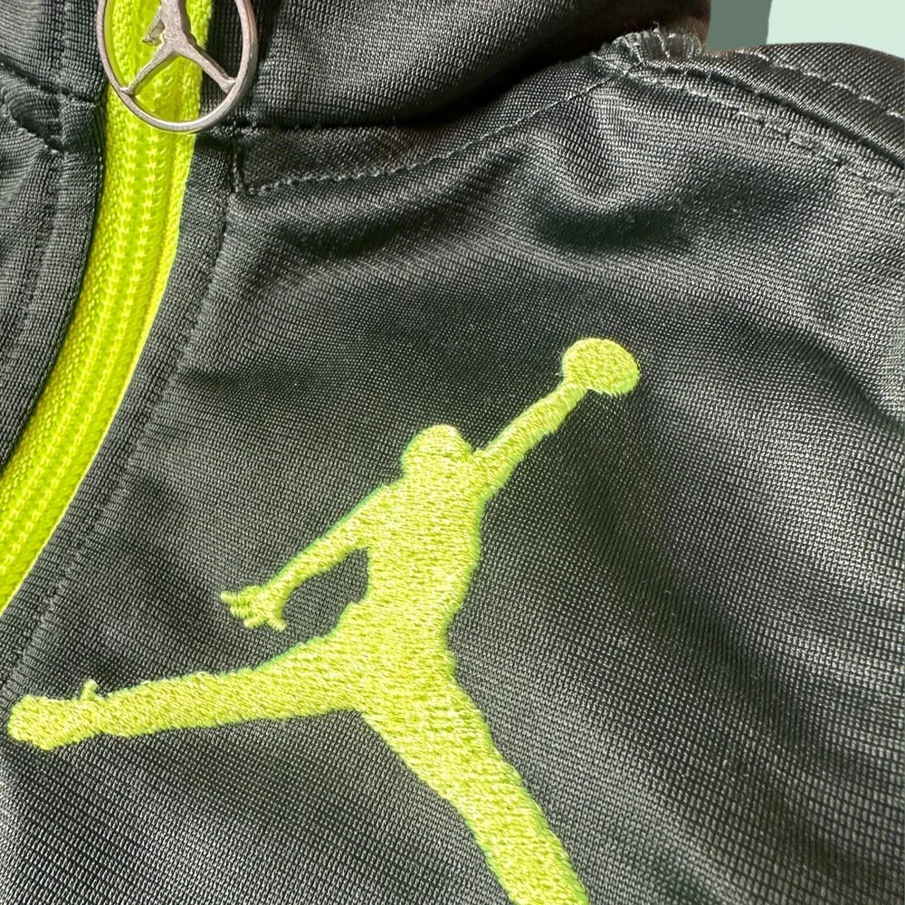 Baby Air Jordan Shades Of Green Zip Up Track Jacket Size 12 Mon Neon Embroidery